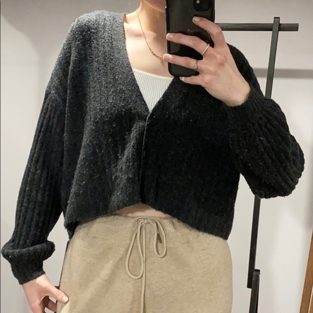 American Eagle cropped cardigan
